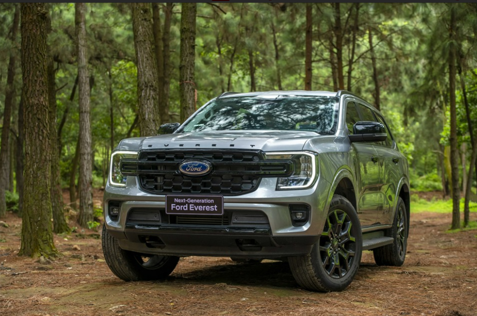 Ford Everest thế hệ thứ 3

